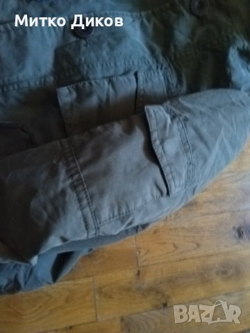 Ловно яке марково на Еспирит с много джобове и качулка размер М, снимка 6 - Екипировка - 38381441