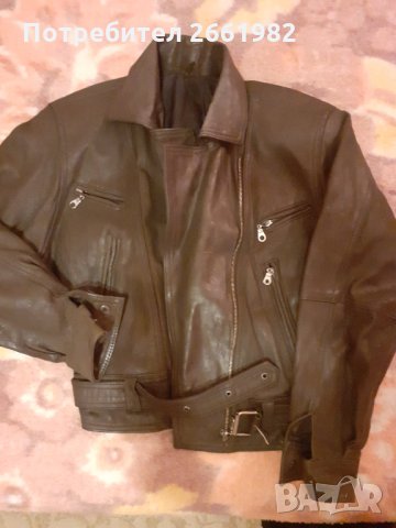 Масленозелено дамско кожено яке