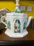 Чайник „Conservatory“, част от колекцията „English Life Teapots“ на Wade Ceramics. , снимка 5
