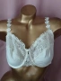 Nuance100 C Бял дантелен сутиен , снимка 1