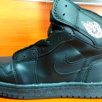 Обувки Nike Air Jordan, снимка 1 - Кецове - 43396368