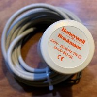 HONEYWELL M100-BO НОРМАЛНО ОТВОРЕНА ЗАДВИЖКА, снимка 1 - Други - 38541873