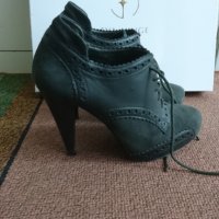 Боти Дамски Кожени Roberto Botella, снимка 1 - Дамски ежедневни обувки - 34691162