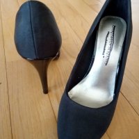Дамски обувки на ток, 35 н, снимка 3 - Дамски обувки на ток - 40562499