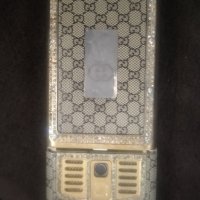 Gucci , снимка 3 - Телефони с две сим карти - 43347851
