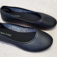 Черни обувки 34 номер, снимка 3 - Детски обувки - 43155308