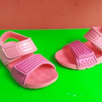 Английски детски сандали, снимка 1 - Детски сандали и чехли - 28449969