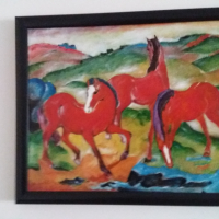 Картина с рамка Червени коне, снимка 1 - Картини - 36575931