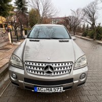 Mercedes-Benz ML 320, снимка 1 - Автомобили и джипове - 43779229