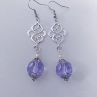 Красиви обици с люляково лилави кристали и орнаменти в цвят Сребро , снимка 4 - Обеци - 32708148