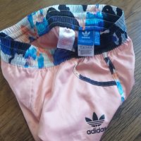 adidas Originals Girls Trefoil Shorts - страхотни юношески панталонки , снимка 12 - Детски къси панталони - 33527680