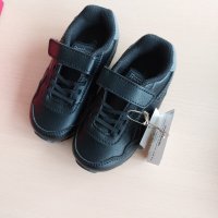 Нови маратонки Reebok 21.5, снимка 3 - Детски маратонки - 43790542