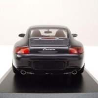 Porsche 911-996 1998 - мащаб 1:43 на Maxichamps моделът е нов в PVC дисплей-кейс, снимка 7 - Колекции - 43034982
