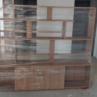 Продавам дървена витрина стелаж рафтове секция за магазин и дома, снимка 6 - Стелажи и щандове - 44032475
