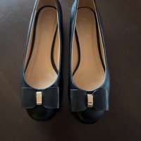 Обувки, снимка 1 - Дамски ежедневни обувки - 43098917