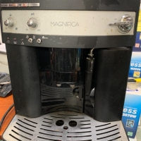 Кафеавтомат Delonghi Magnifica ESAM3000B