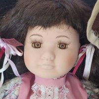 Порцеланова кукла-40см, снимка 7 - Кукли - 43946987
