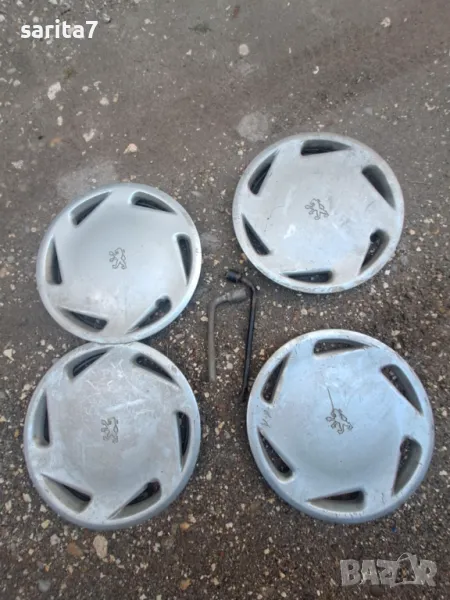 Комплект от 4 броя тасове за Пежо / Peugeot и два джантови ключа към тях , снимка 1