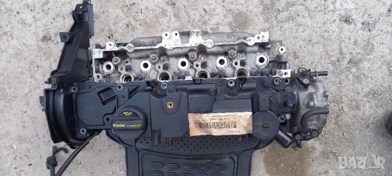 Цилиндрова глава Ford Focus III 1.6 TDCI 95к.с., снимка 1