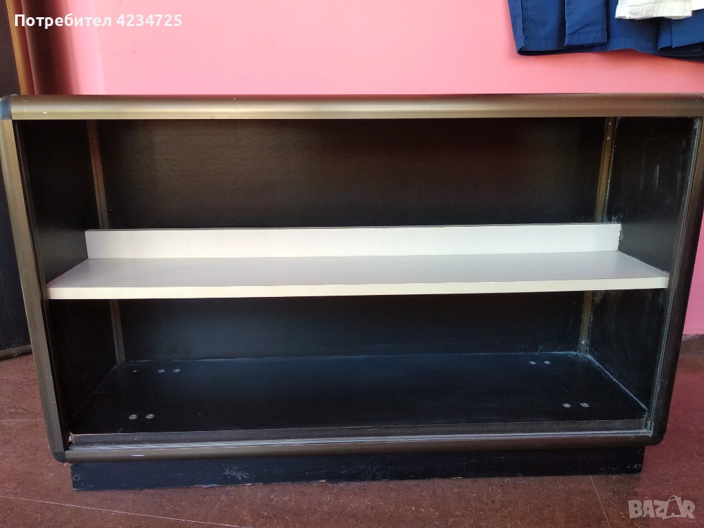 Етажерки масивни, снимка 1