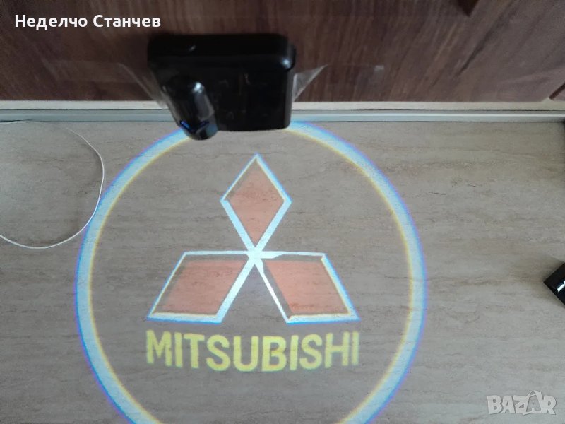 Светещ проектор за вратите с логото на Митсубиши, снимка 1