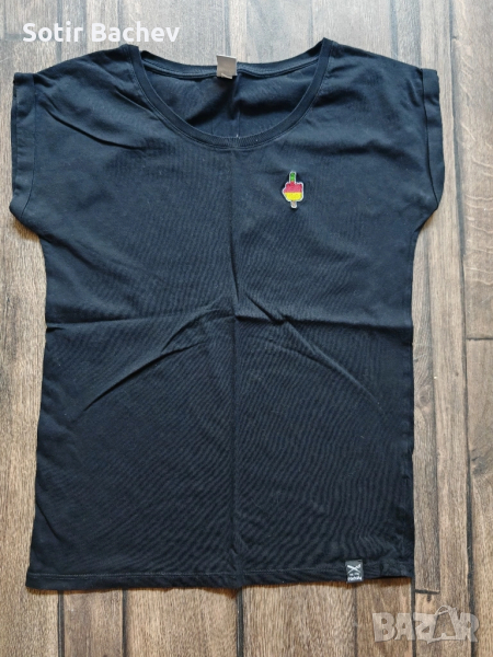 продавам дамска тениска , снимка 1