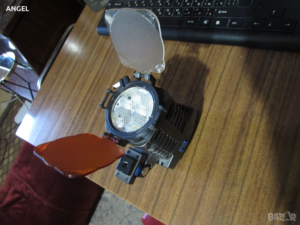 Лампа за видеокамера, снимка 1