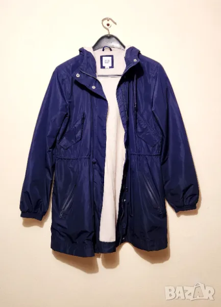 Дамско яке парка Gap, снимка 1