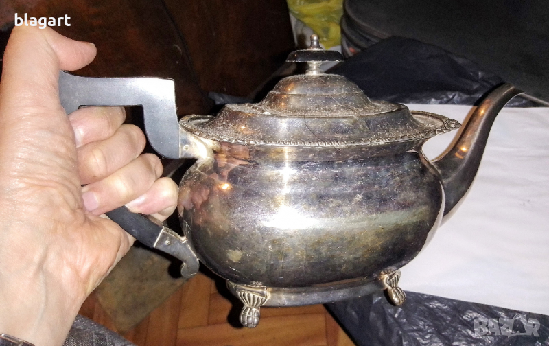 Посребрен английски чайник, снимка 1