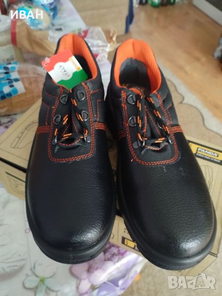 Здравейте!Предлагам Ви НОВИ италиянски работни  обувки "Панда"43 и 45 номер., снимка 1