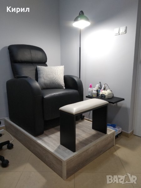 Подиум за педикюрски стол, снимка 1