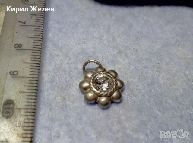 СТАР СКЪПОЦЕНЕН СРЕБЪРЕН ПЕНДАНТ МЕДАЛЬОНЧЕ СРЕБРО ВИСОКА ПРОБА с ЮВЕЛИРНО ФАСЕТИРАН ЦИРКОН 25905, снимка 5 - Антикварни и старинни предмети - 49682440