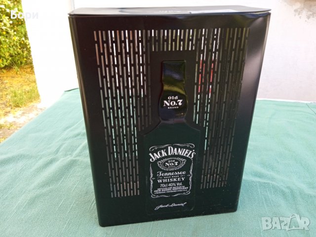 Метална кутия за две бутилки, снимка 3 - Други ценни предмети - 36783879