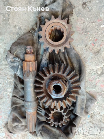 Зъбни колела за Карловска фреза , снимка 10 - Селскостопанска техника - 28603299