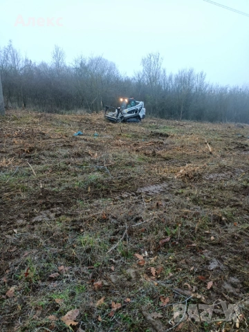 Предлагам парцел намиращ се в зона за жилищно строителство.