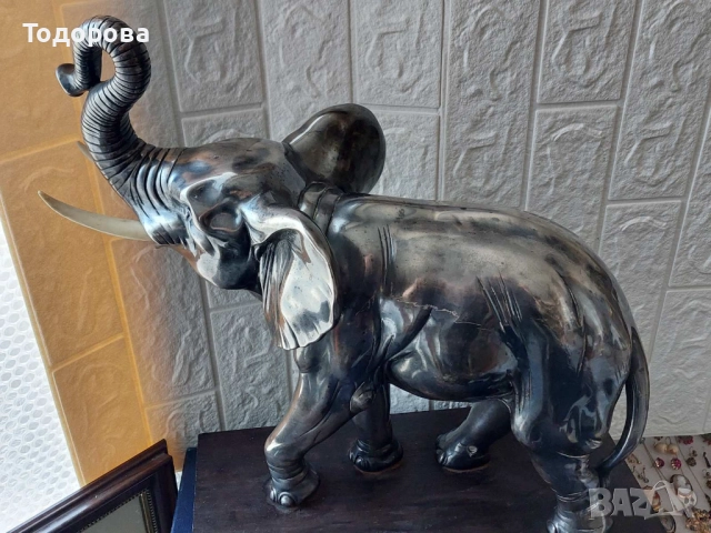 Огромна сребърна фигура на слон.Сребро 800