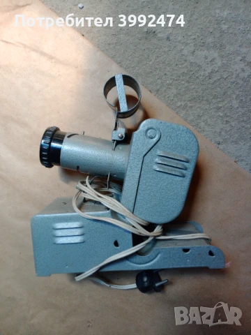 Прожекционен апарат от 70-те, снимка 2 - Антикварни и старинни предмети - 50995710