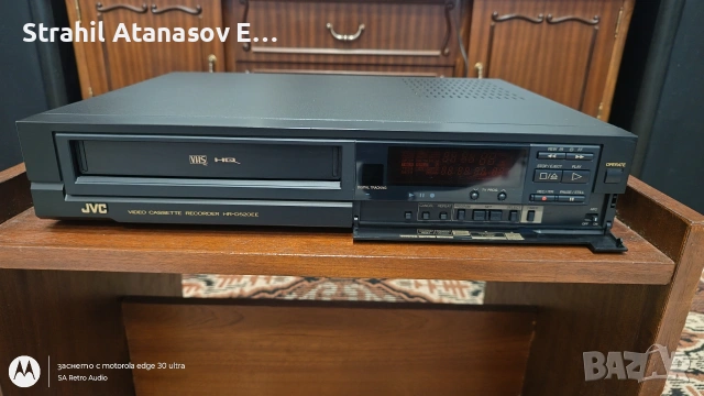 JVC HR-D520EE VHS Рекордер, снимка 2 - Плейъри, домашно кино, прожектори - 53598565