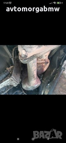 На части БМВ Е90 320и 150 коня - BMW e90 320i 150hp, снимка 14 - Автомобили и джипове - 34862388