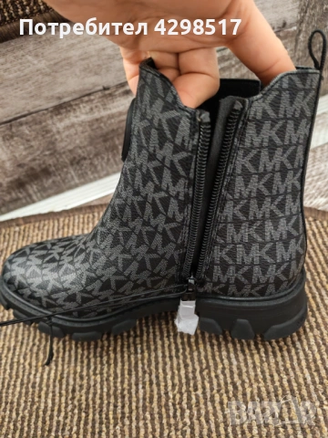 Нови боти Michael Kors 31 размер, снимка 5 - Детски боти и ботуши - 53436636