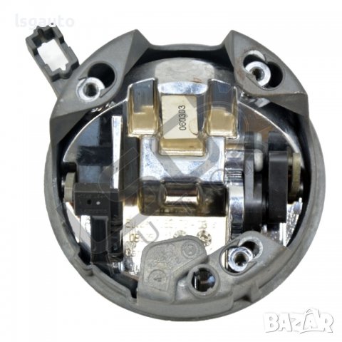 Бутон отваряне заден капак BMW 1 Series (E87)(2004-2011) ID:87430, снимка 2 - Части - 38071130