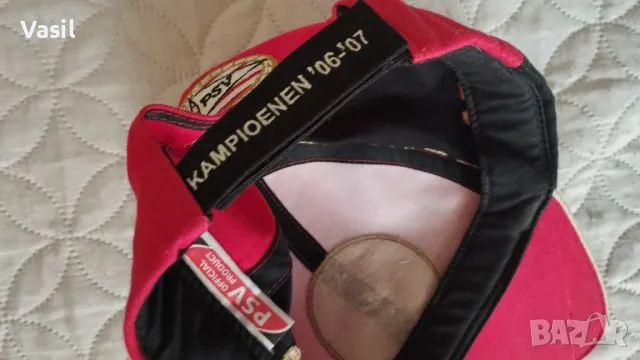 Юбилейна шапка ПСВ, снимка 3 - Фен артикули - 50197364