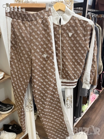 Екип Guess, снимка 3 - Комплекти - 53155701
