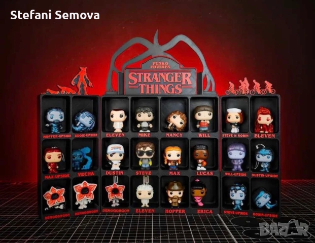 Stranger Things - Поставка за фигурки Kinder Joy , снимка 4 - Колекции - 53058594