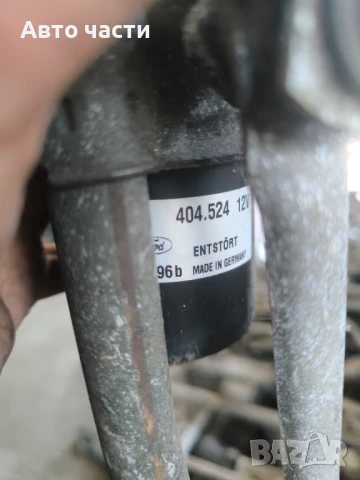 2009 Ford Transit 2.4 TDCI Мотор и лостове за предни чистачки 404.524