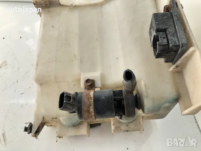 Казанче чистачки  Toyota Avensis Verso 2.0 D 116hp 1CD, снимка 3 - Части - 47689427