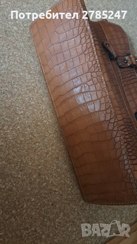 Кафява дамска чанта с кроко принт, снимка 10 - Чанти - 53534927