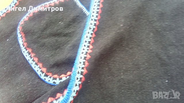 Ръчно плетено бродирано наметало с качулка , снимка 6 - Антикварни и старинни предмети - 37692796