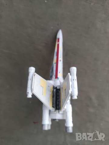 Продавам кораб от Междузвездни  войни   X-Wing Starfighter X-Wing Starfighter Deagostini, снимка 3 - Други - 36785290