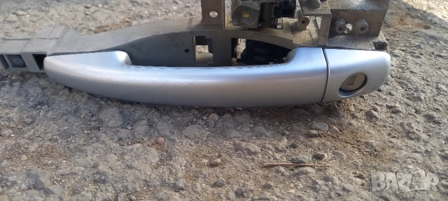 Външна дръжка предна лява врата Peugeot 407, снимка 2 - Части - 52950109